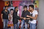 Vivek Oberoi, Ritesh Deshmukh, Aftab Shivdasani at Radio City and Book My show contest winners meet Grand Masti stars in Bandra, Mumbai on 7th Sept 2013 (36).JPG